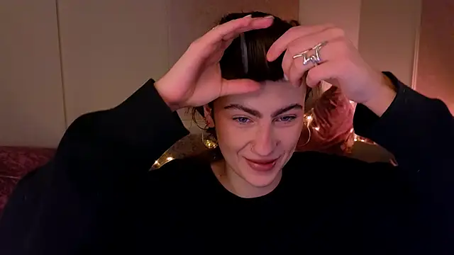 tomorrows day online show from 11-21-25, 09:24