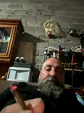 Snapshot of ros217 chatting on 09-23-25, 08:56 ros217 online show from 09-23-25, 08:56