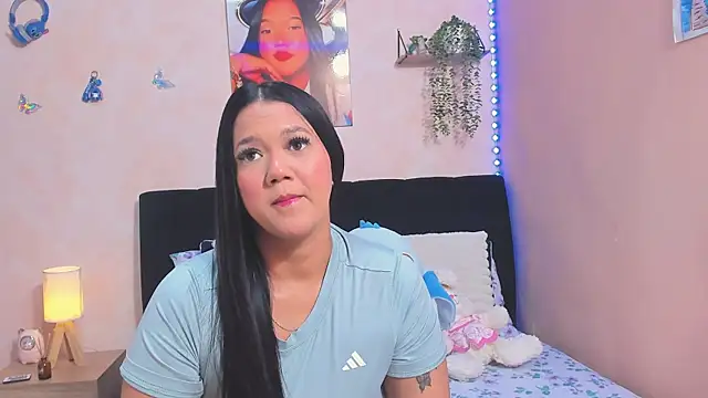 Snapshot of sara_mendez2 chatting on 07-27-26, 11:23 sara mendez2 online show from 07-27-26, 11:23