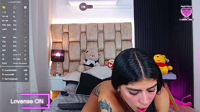 Snapshot of little_sophie18 chatting on 02-24-25, 01:13 little sophie18 online show from 02-24-25, 01:13