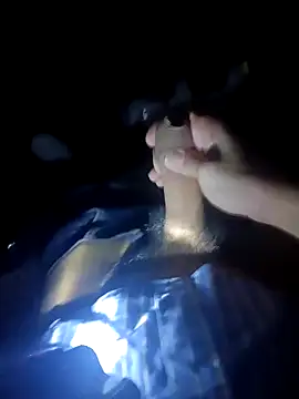 Snapshot of 18cm2hrcarlos chatting on 02-12-26, 01:55 18cm2hrcarlos online show from 02-12-26, 01:55