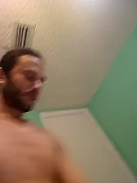 Snapshot of jorwee chatting on 03-22-25, 01:43 jorwee online show from 03-22-25, 01:43