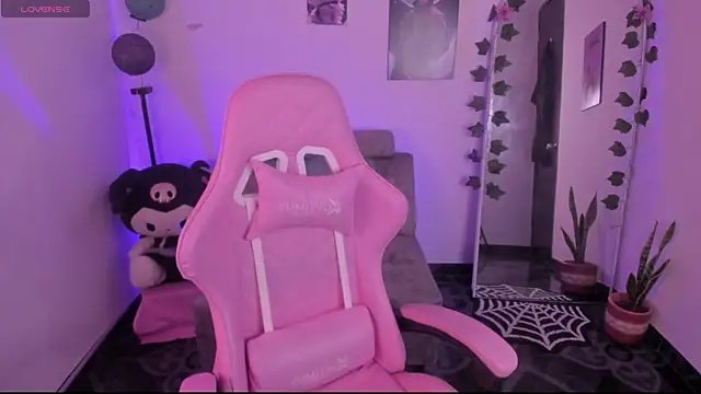 cami mila9 online show from 10-15-25, 08:09