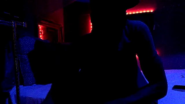 JdLove1 online show from 12-18-24, 01:59