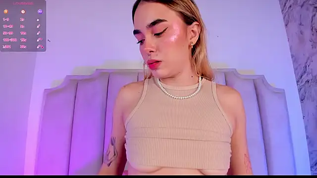 Snapshot of Lucy_Vega chatting on 03-14-25, 11:56 Lucy Vega online show from 03-14-25, 11:56