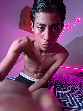 Mauuu18 online show from 01-19-25, 06:42