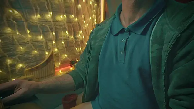 alex-volo online show from 12-20-24, 01:36