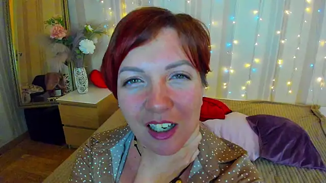 Snapshot of Katherine_Fox chatting on 03-06-25, 09:09 Katherine Fox online show from 03-06-25, 09:09