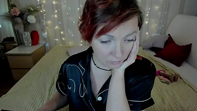 Snapshot of Katherine_Fox chatting on 03-15-25, 11:19 Katherine Fox online show from 03-15-25, 11:19