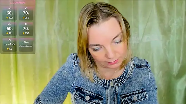 Regina  blue online show from 12-13-24, 01:55