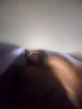 Snapshot of WrongedParvo chatting on 10-17-25, 12:58 WrongedParvo online show from 10-17-25, 12:58