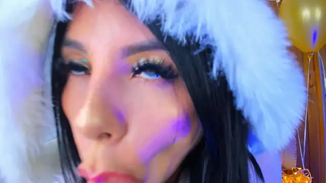 Natasha hartaman online show from 12-24-24, 06:39