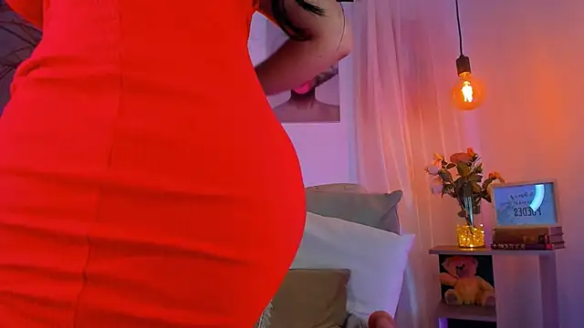 Natasha hartaman online show from 01-20-25, 10:37