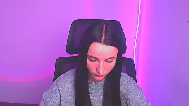 Eva Janee online show from 01-10-25, 10:17