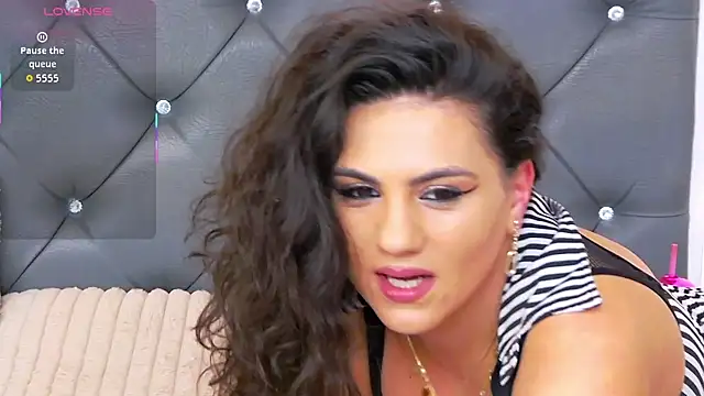 LorenneMays online show from 11-29-25, 10:46