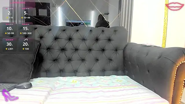 EvaaLovia1 online show from 09-18-25, 01:35