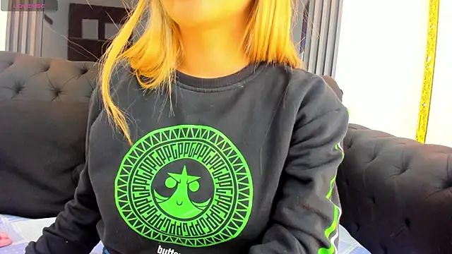 EvaaLovia1 online show from 10-02-25, 01:29