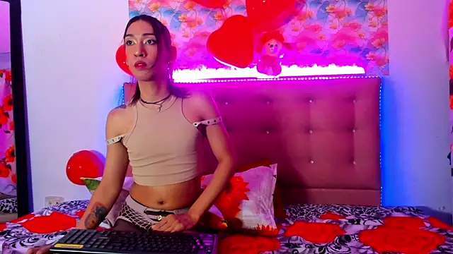 Snapshot of khandyzBlum chatting on 02-16-25, 04:53 khandyzBlum online show from 02-16-25, 04:53