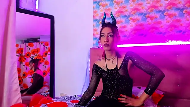 Snapshot of khandyzBlum chatting on 02-17-25, 04:04 khandyzBlum online show from 02-17-25, 04:04