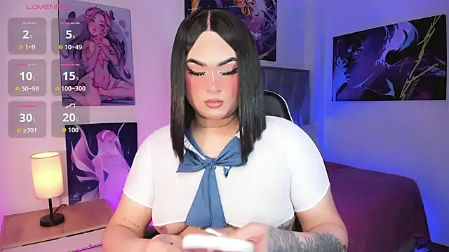 Snapshot of alexia_mattel chatting on 02-09-26, 05:06 alexia mattel online show from 02-09-26, 05:06