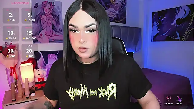 Snapshot of alexia_mattel chatting on 02-18-26, 12:56 alexia mattel online show from 02-18-26, 12:56