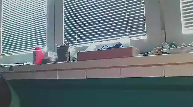 Snapshot of YouWantMe666 chatting on 02-20-25, 08:39 YouWantMe666 online show from 02-20-25, 08:39