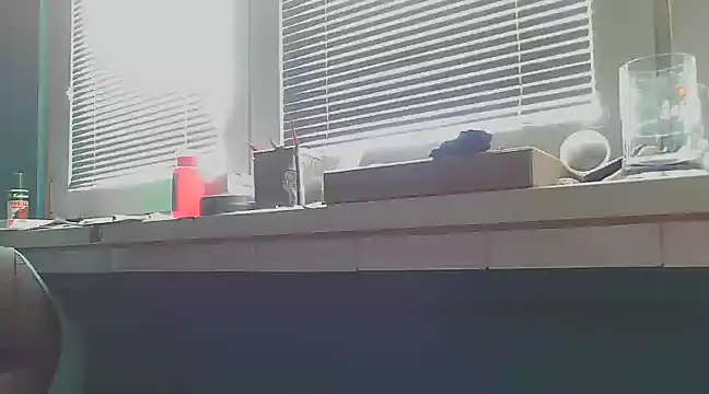 Snapshot of YouWantMe666 chatting on 02-21-25, 02:27 YouWantMe666 online show from 02-21-25, 02:27