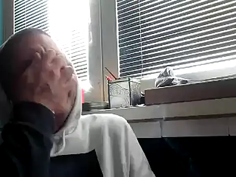 Snapshot of YouWantMe666 chatting on 02-22-25, 12:40 YouWantMe666 online show from 02-22-25, 12:40