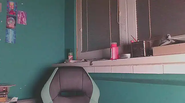 Snapshot of YouWantMe666 chatting on 02-24-25, 10:14 YouWantMe666 online show from 02-24-25, 10:14