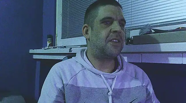 Snapshot of YouWantMe666 chatting on 02-26-25, 02:26 YouWantMe666 online show from 02-26-25, 02:26