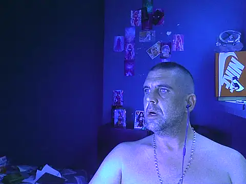 Snapshot of YouWantMe666 chatting on 09-10-25, 03:12 YouWantMe666 online show from 09-10-25, 03:12