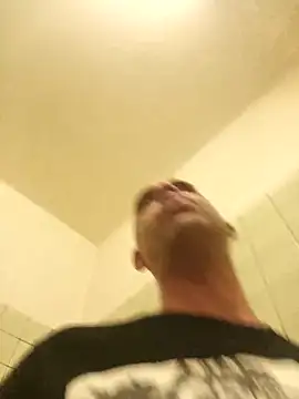 Snapshot of YouWantMe666 chatting on 09-30-25, 04:45 YouWantMe666 online show from 09-30-25, 04:45