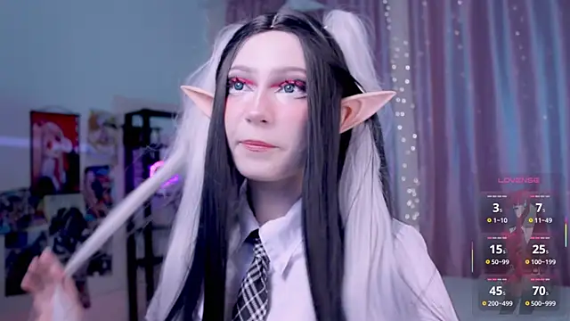 Snapshot of Carolina_Leep chatting on 10-04-25, 01:42 Carolina Leep online show from 10-04-25, 01:42