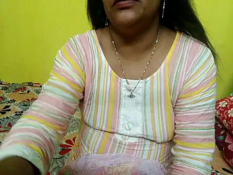 Snapshot of Sexyranibhabhi chatting on 10-21-25, 03:35 Sexyranibhabhi online show from 10-21-25, 03:35