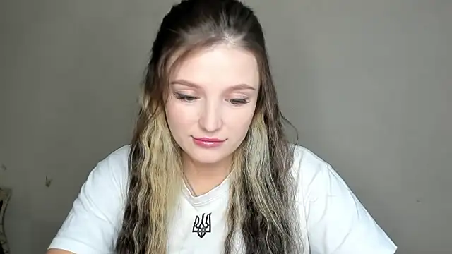 Snapshot of EvaaMillerr99 chatting on 11-02-25, 11:01 EvaaMillerr99 online show from 11-02-25, 11:01