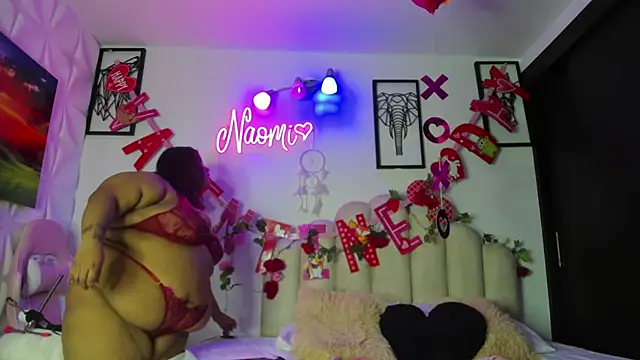 NaomiAsha online show from 02-14-25, 08:15