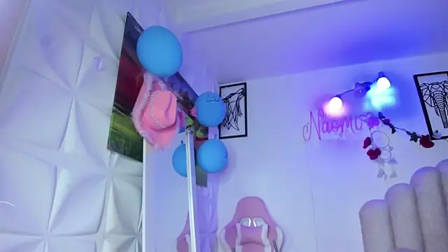 NaomiAsha online show from 03-17-25, 11:32