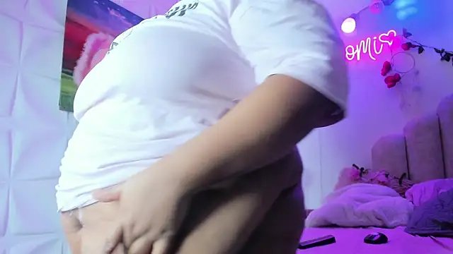 NaomiAsha online show from 03-21-25, 04:39