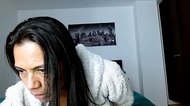 Snapshot of chicafitcaliente chatting on 01-09-25, 03:26 chicafitcaliente online show from 01-09-25, 03:26