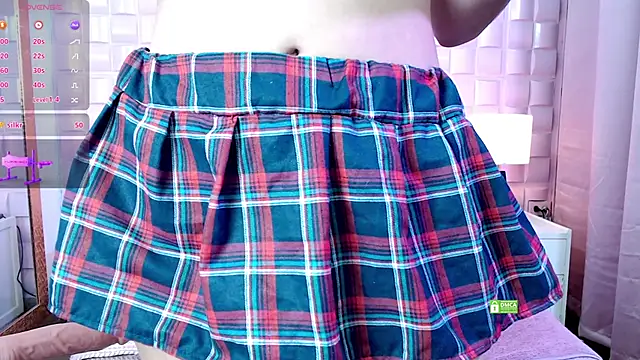 Snapshot of CandyxCosmic chatting on 02-03-25, 03:06 CandyxCosmic online show from 02-03-25, 03:06