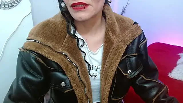 AlexandraJones  online show from 02-15-25, 04:36