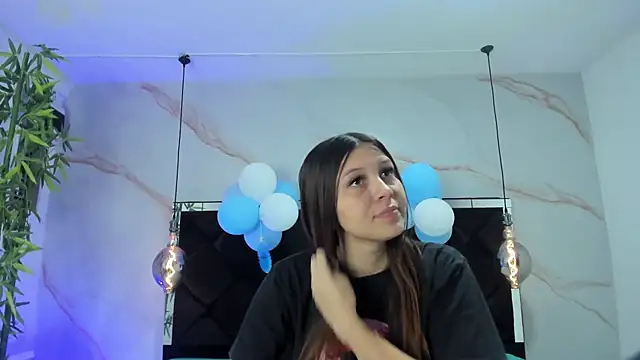 AngelaaCute  online show from 09-30-25, 12:10