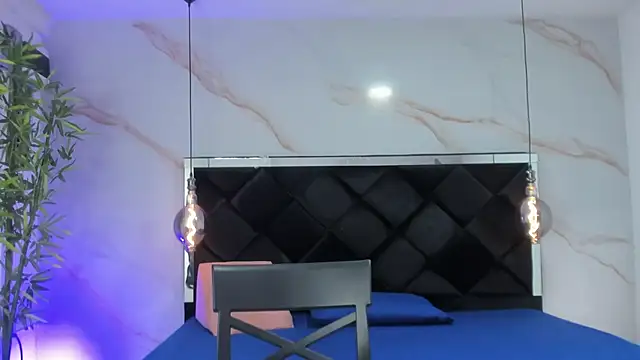 AngelaaCute  online show from 10-21-25, 12:17