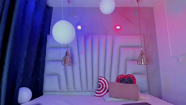 AngelaaCute  online show from 02-14-26, 08:27