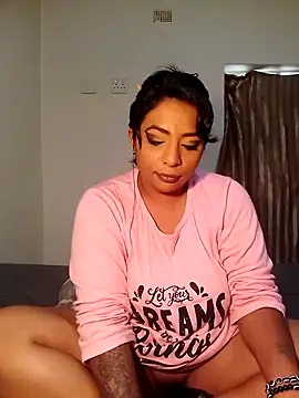 indianstormxo  online show from 11-24-25, 09:31