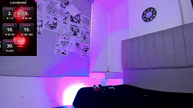 Snapshot of SukiFuyu_ chatting on 12-02-24, 03:36 SukiFuyu  online show from 12-02-24, 03:36