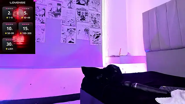 Snapshot of SukiFuyu_ chatting on 12-12-24, 06:31 SukiFuyu  online show from 12-12-24, 06:31