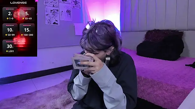 Snapshot of SukiFuyu_ chatting on 01-09-25, 12:30 SukiFuyu  online show from 01-09-25, 12:30