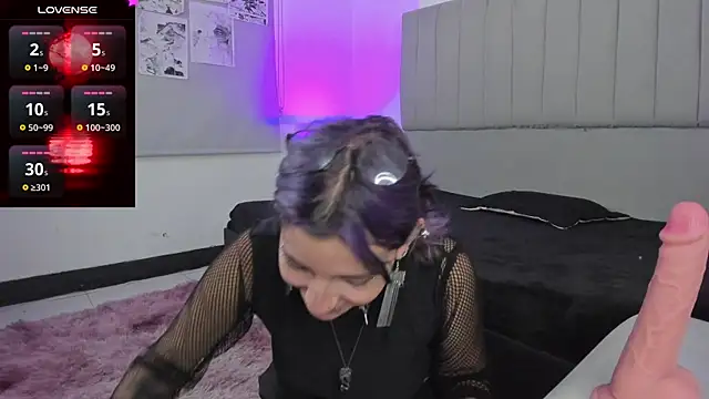 Snapshot of SukiFuyu_ chatting on 02-18-25, 12:17 SukiFuyu  online show from 02-18-25, 12:17