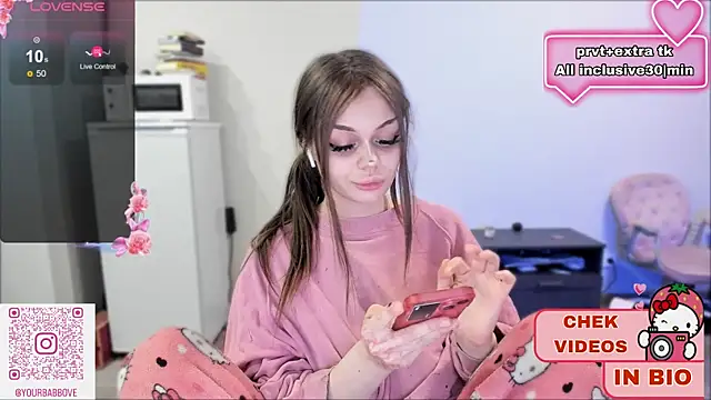 Snapshot of shy_melony chatting on 01-07-25, 05:42 shy melony online show from 01-07-25, 05:42